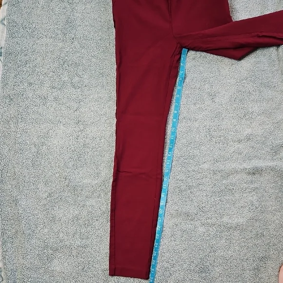 Chic Burgundy Trousers - Picture 8 of 11